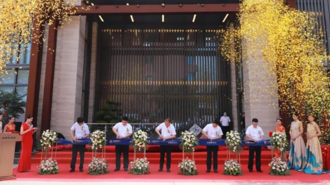 綻放津門—百酈榮錦苑營銷中心盛大開放！